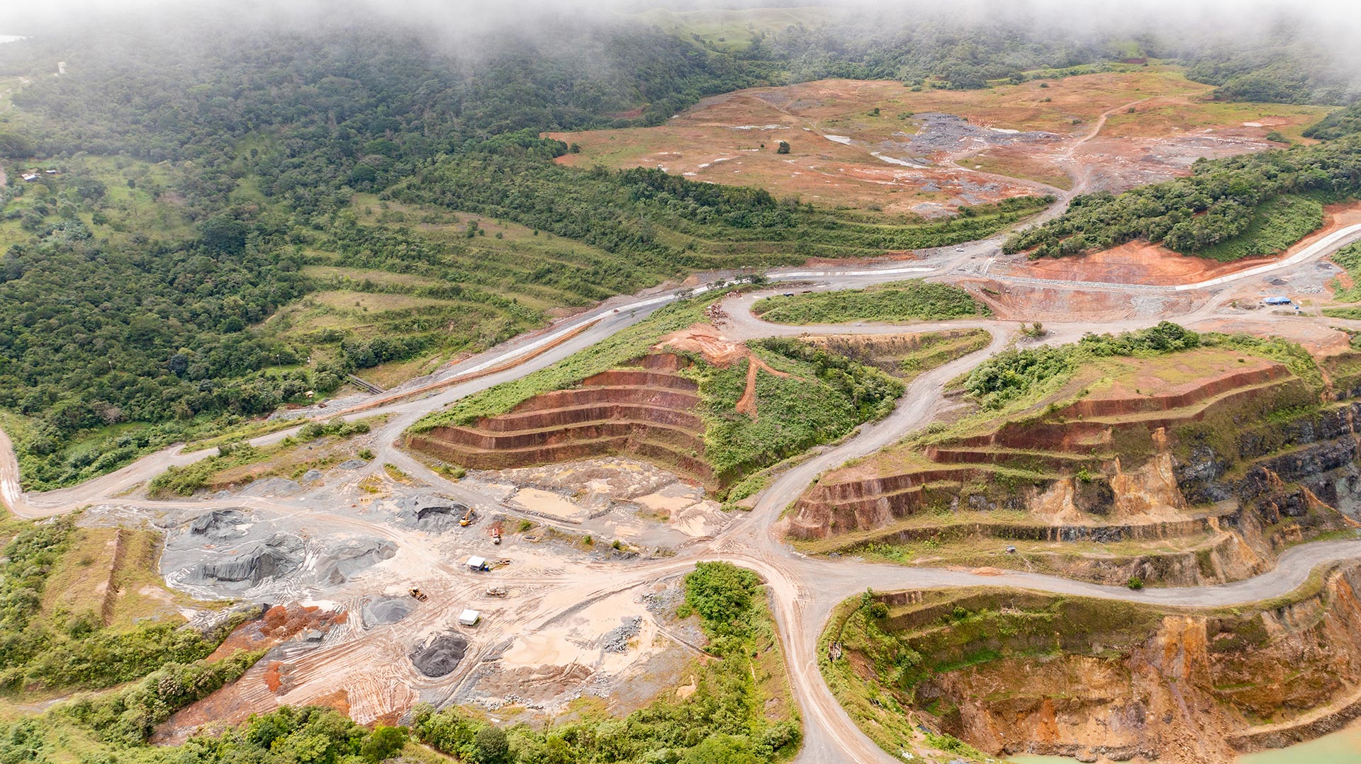 Control logístico y operación de equipos